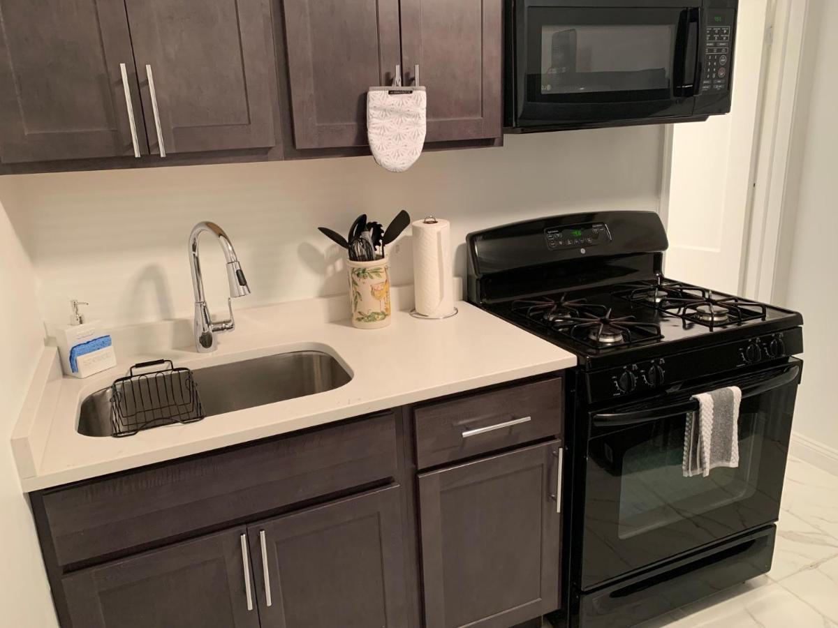 Apartment Stylish 2bd/1ba Located In Federal Hill *